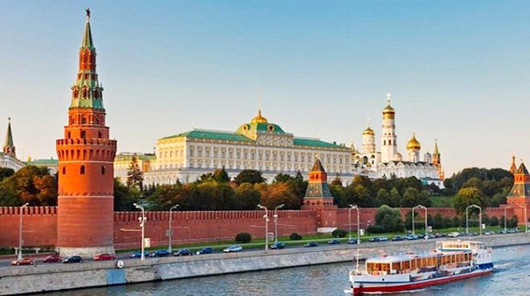 Russia attaches importance to strategic partnership with Vietnam